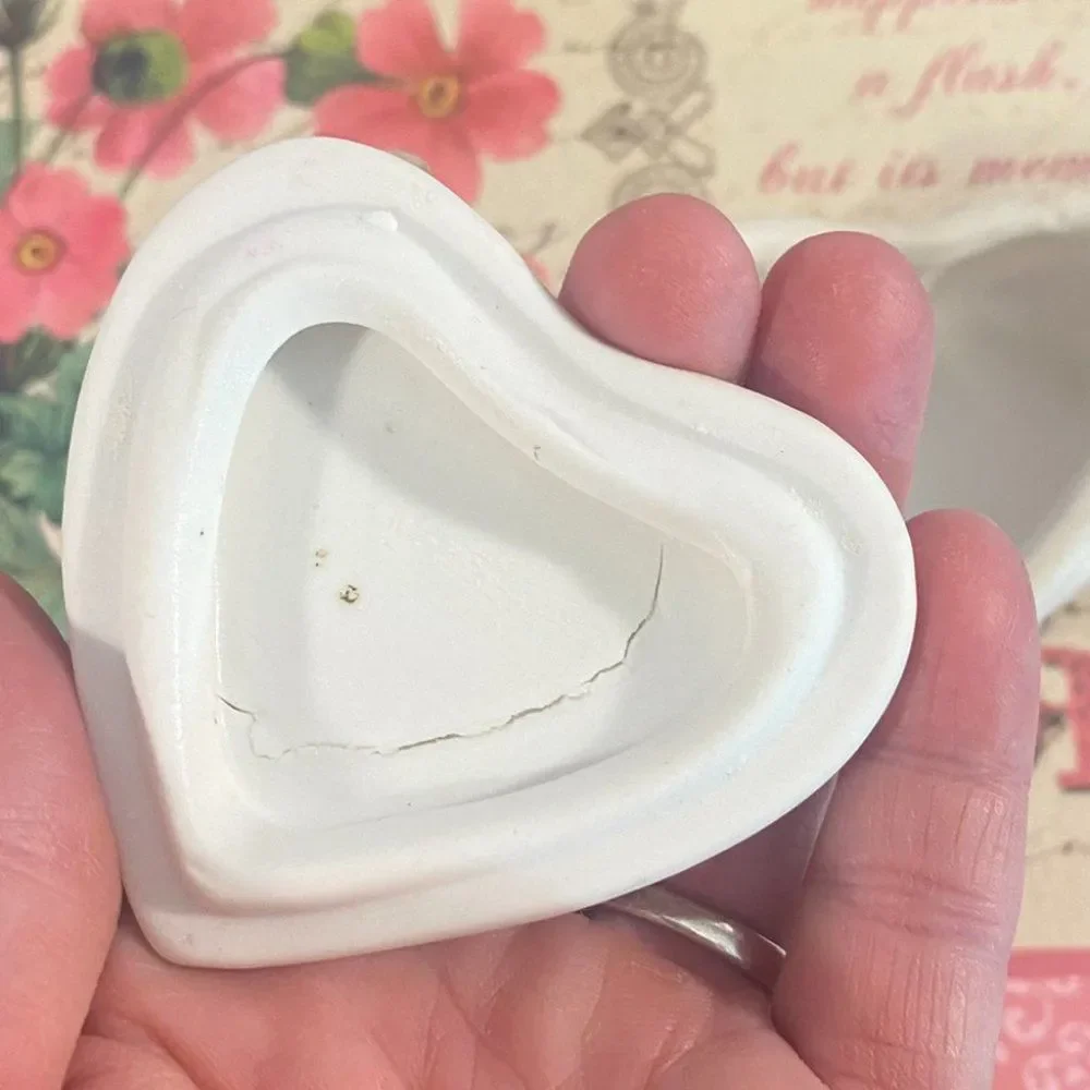 Vintage Ceramic Heart Shaped Trinket Box Keepsake Holder